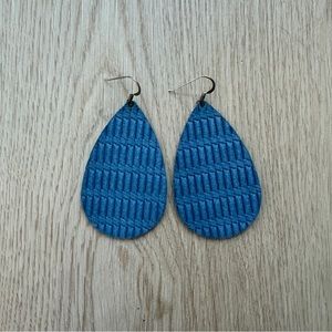 Nickel & Suede Leather Earrings Size Medium
